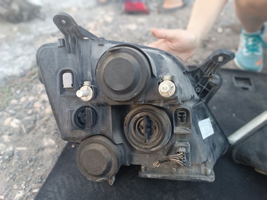 Ляв Фар за Опел Мерива 03-2010г