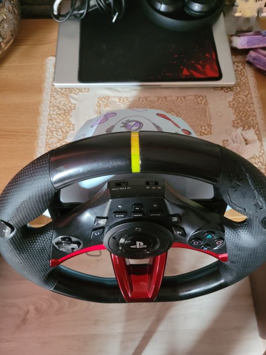 Vând volan gaming HORI