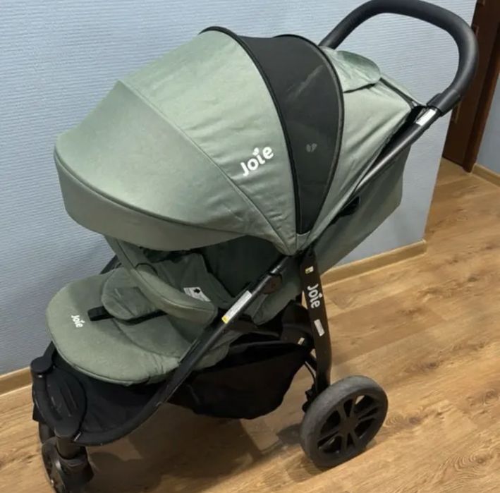 Продам коляску в отличном состоянии