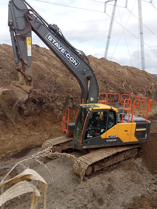 Excavator VOLVO EC 200 EL