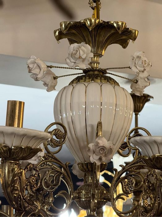 Candelabru bronz masiv si portelan