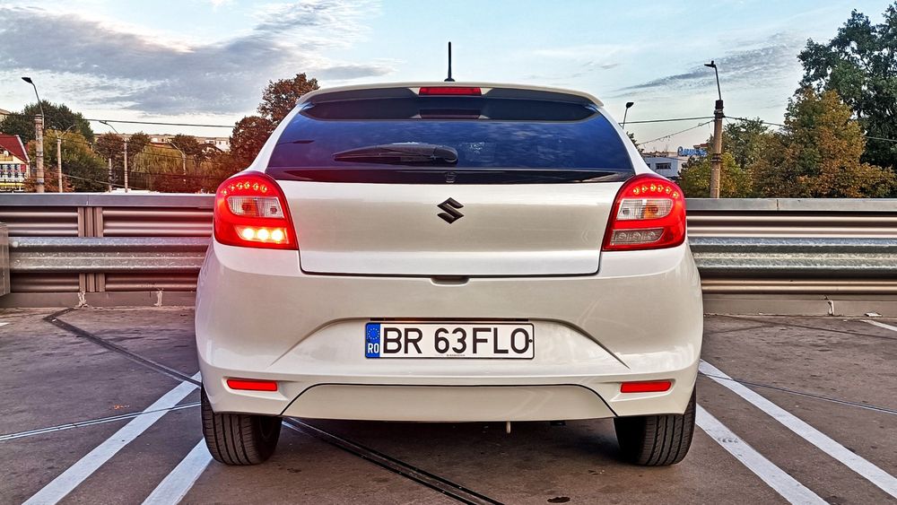 Android auto, keyless, Navi, camera, distronic, euro6, unic proprietar