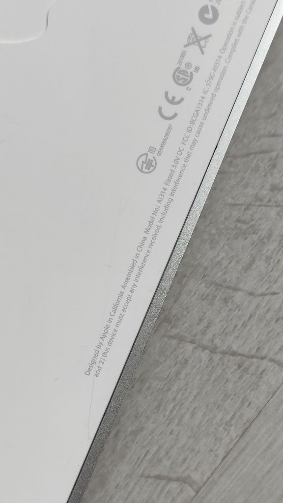 Tastatura Apple Magic Keyboard A1314 bluetooth-stare foarte buna