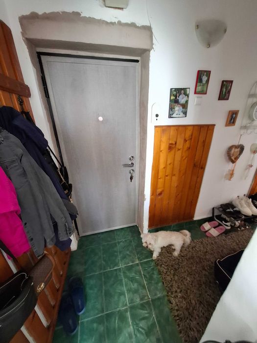 Vand apartament  an zona 13 Decembrie