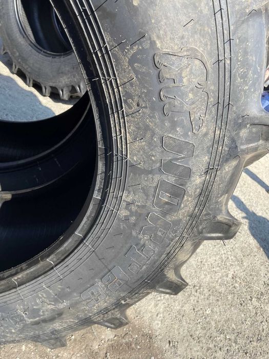 Anvelope noi de tractor spate Radiale 650/65R42