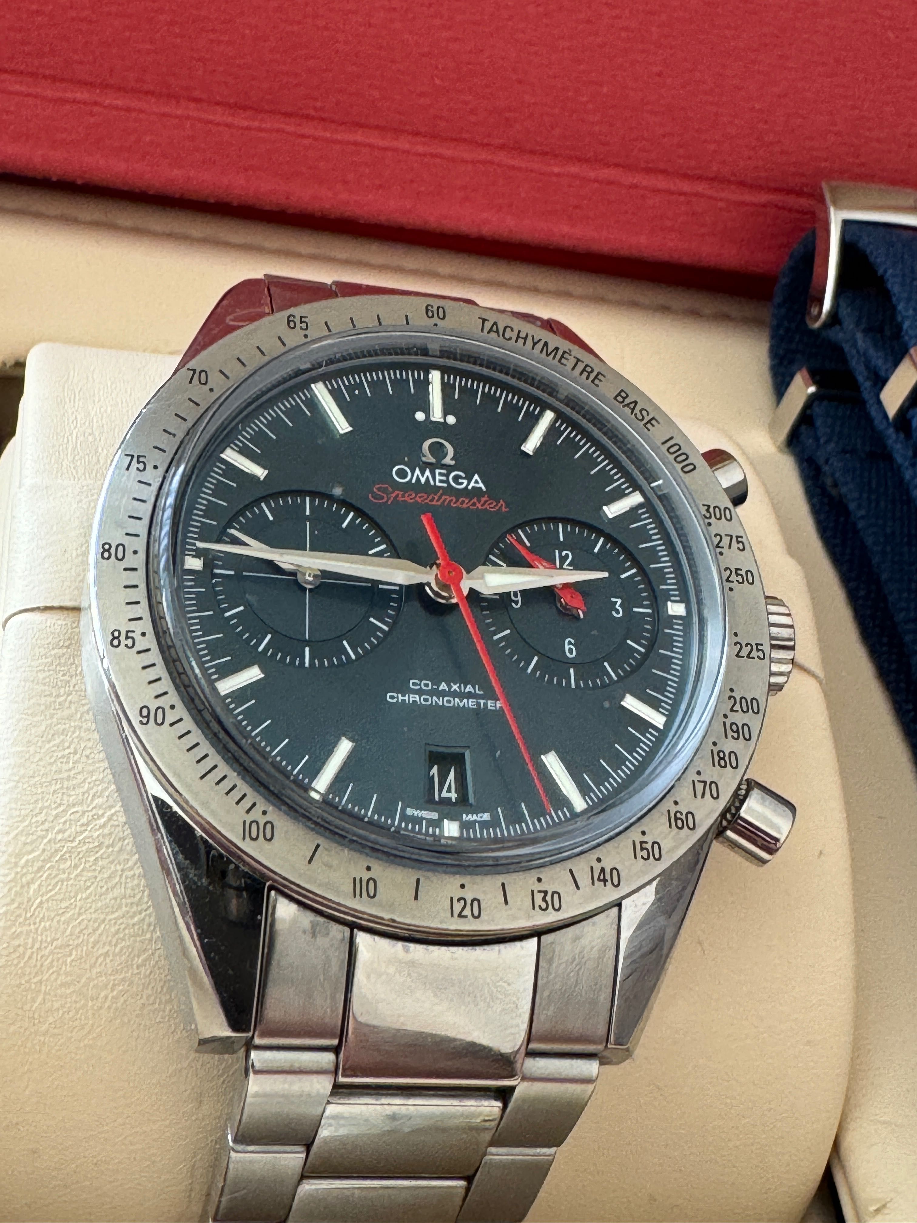 Часовник Omega Speedmaster Chronograph 57; Пълен Комплект; Гаранция!