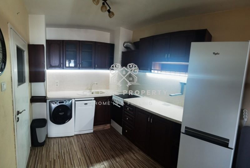 2-стаен в София-Люлин 10 площ 48 цена 562