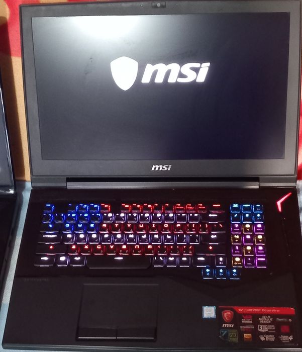 Laptopuri Gaming MSI Pro