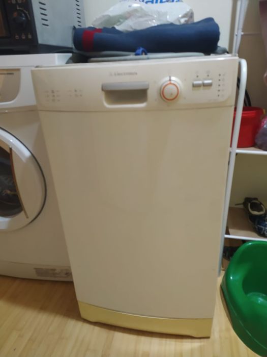 Посудомоечная машина