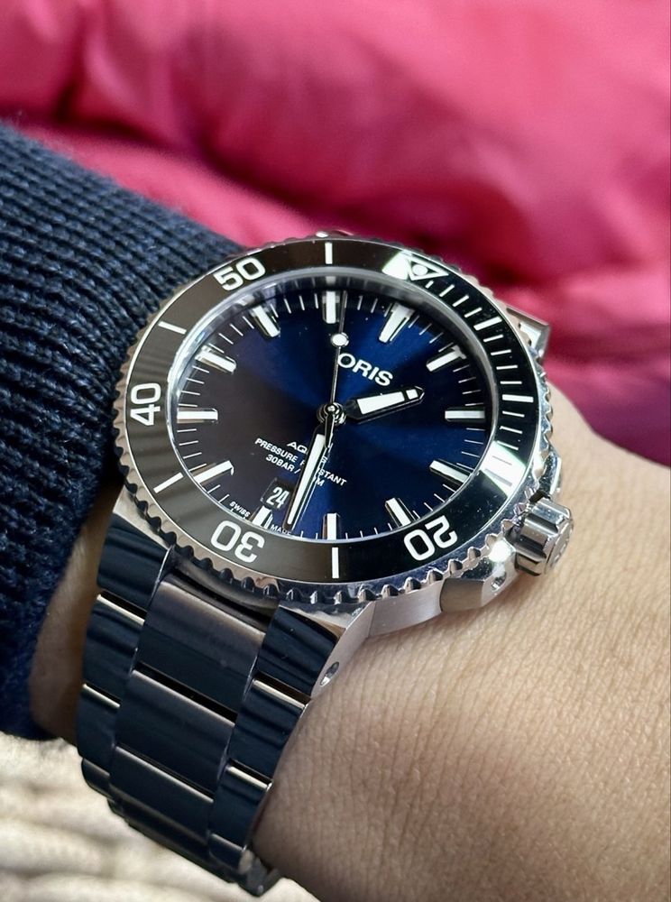 Продаются Oris Aquis Date 43,5 mm
