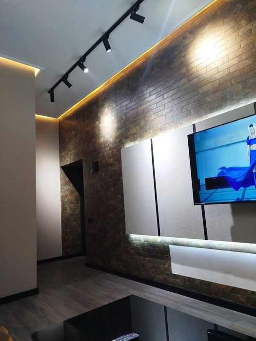 Продаётся 1 в 2-х комнатная квартира в Чирчике, Навои