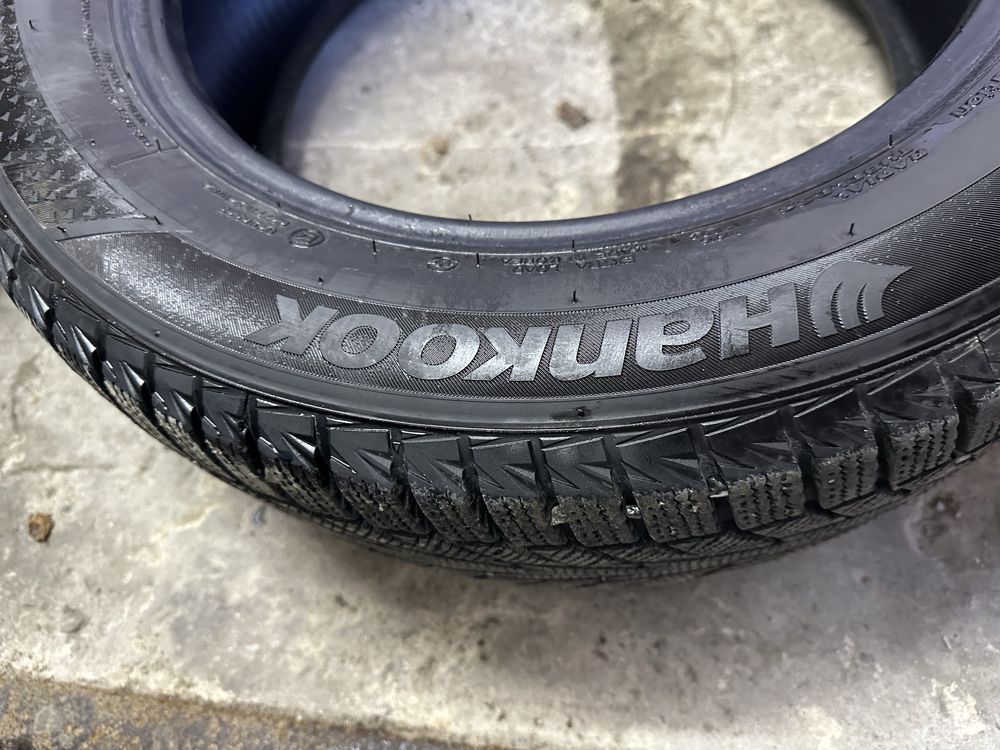 Зимние шины 205/60/R16