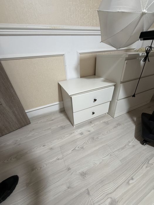 Mobila studio videochat pat comoda veioza