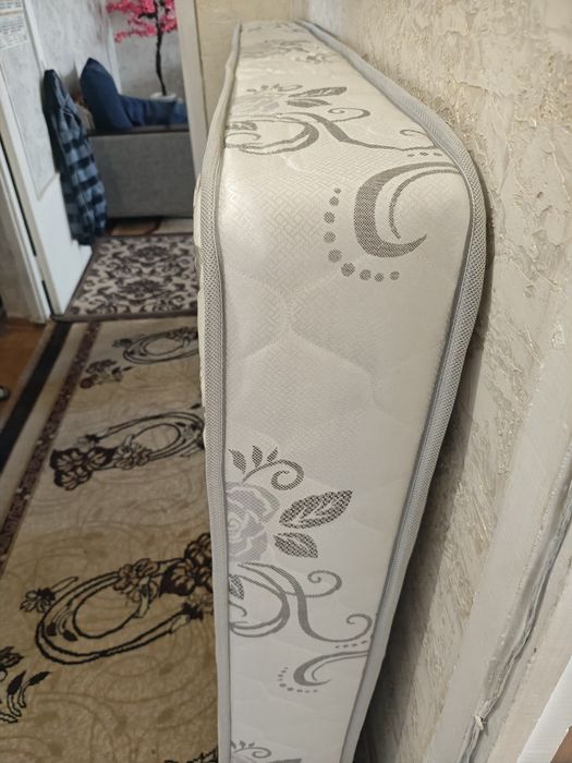 Матрас 120на 200 см