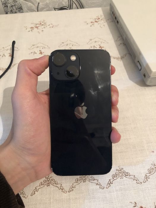 Iphone 13 MINI в отличном сост