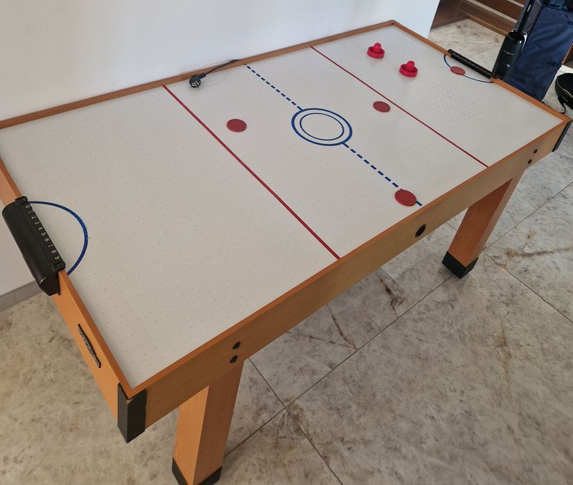 Masa de joc cu jetoane