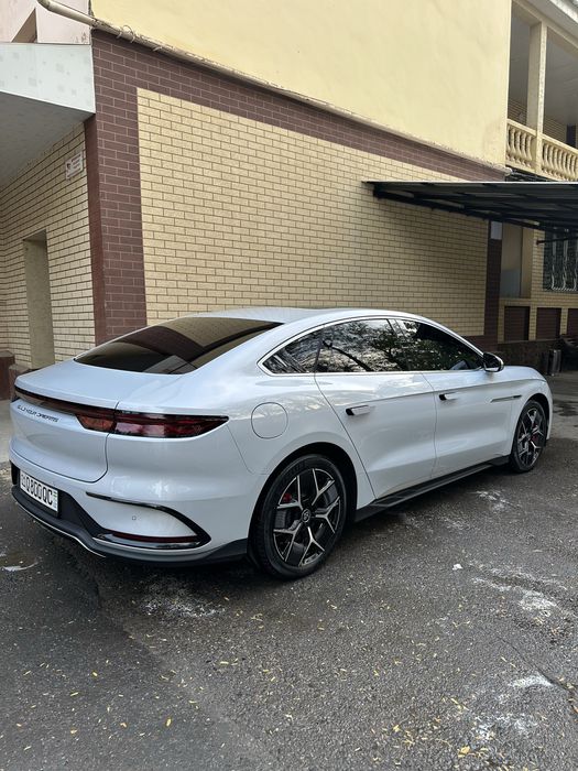 Byd han Масло 14.000км