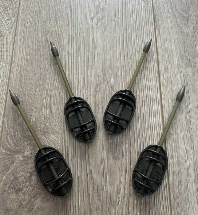 Momitoare method Feeder FL cu tija lunga similar Preston ics XL