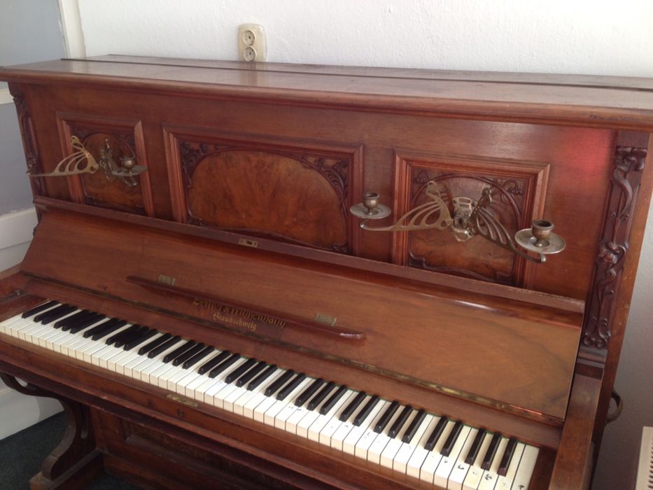 Pianina acustic Zeitter Winkelmann schimb cu yamaha electric YDP144
