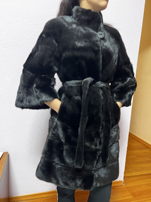 Продам норковую шубу, черный брилиант