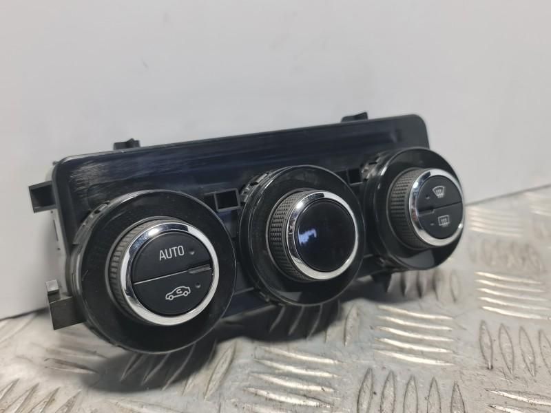 Panou Comanda clima Opel Adam