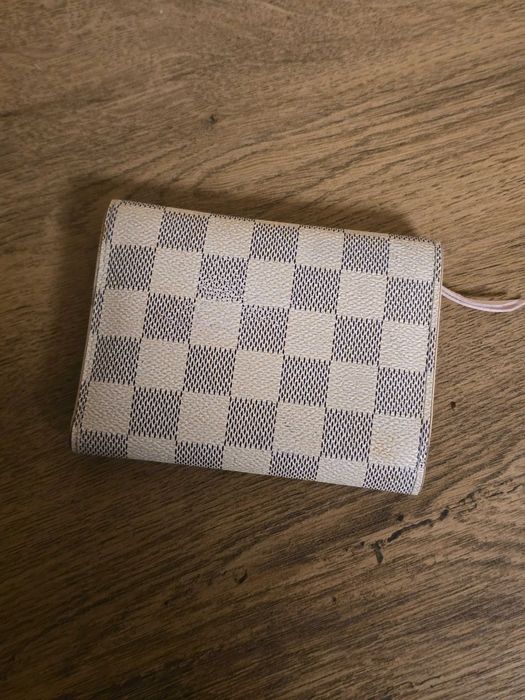 Louis Vuitton оригинално дамско портмоне