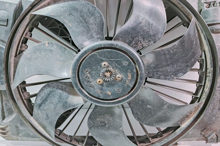 Electroventilator Racire A2045000393 Mercedes-Benz C-Class W204/S204