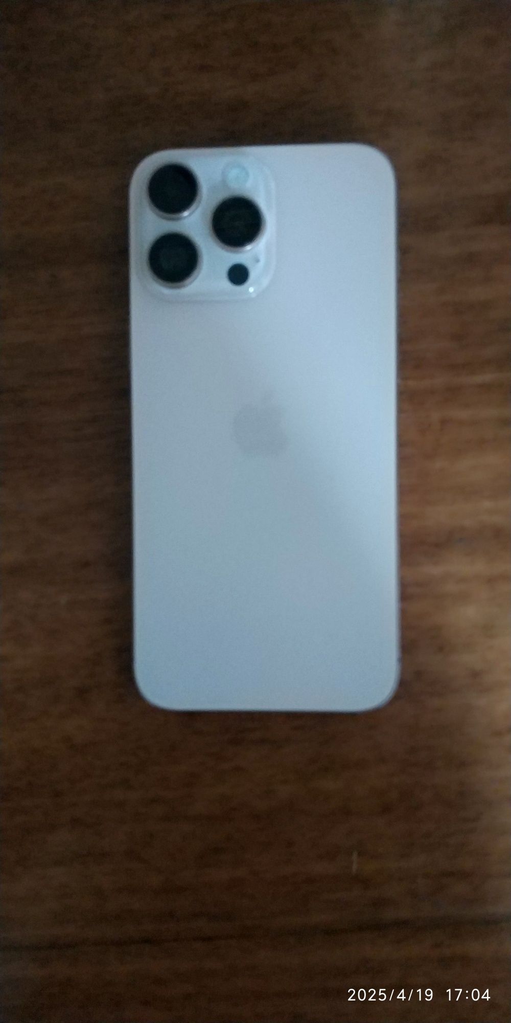 Iphone 16 pro max premium variant  1:1