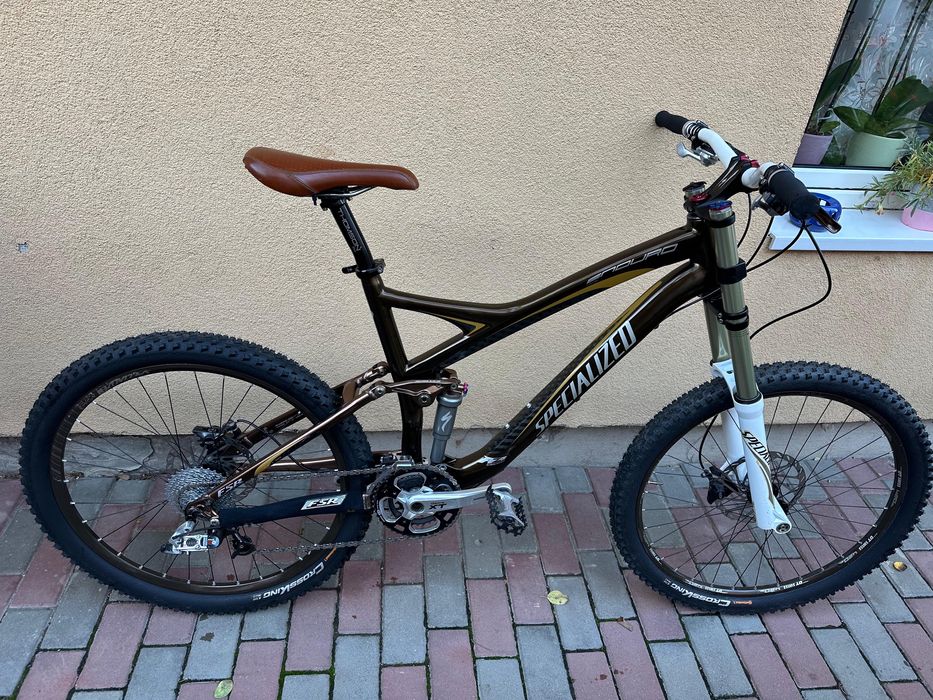 Specialized Enduro FSR Carbon – Fully Suspension – stare excelentă