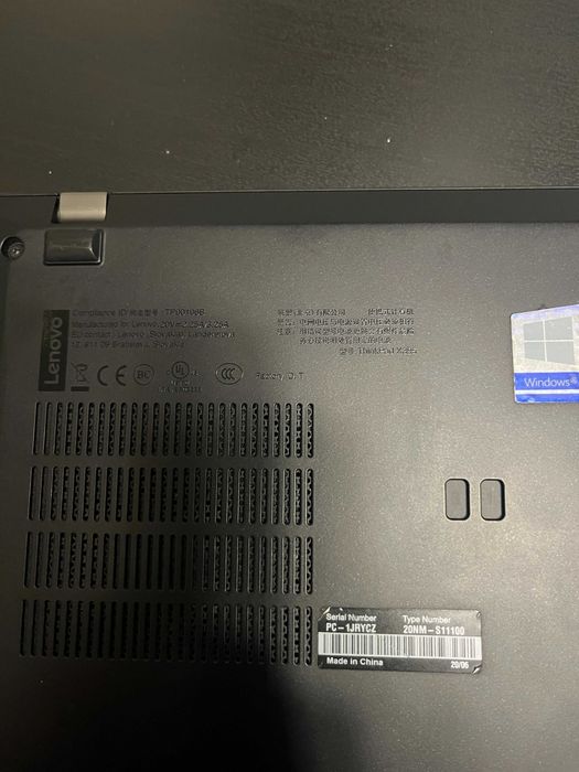 Lenovo ThinkPad X395 (13″) – Ryzen PRO, Touch, Amprentă, Compact