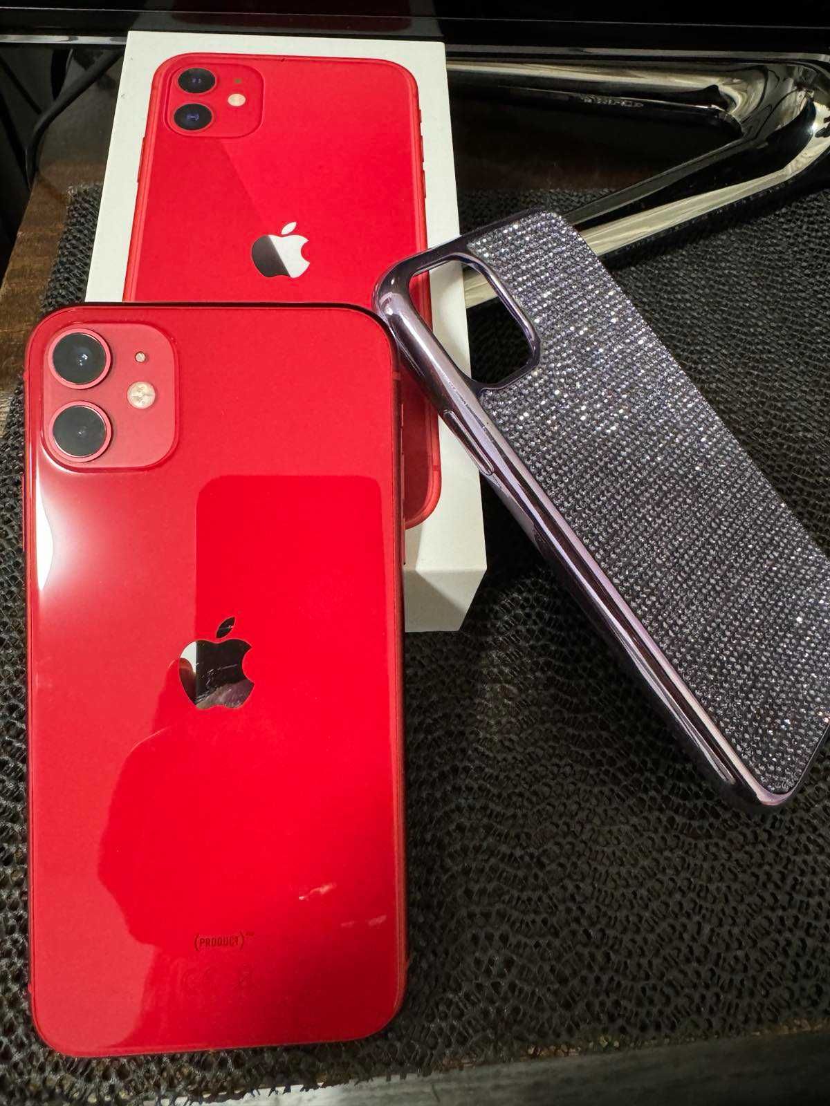 Продавам iPhone 11 - 64 Gb