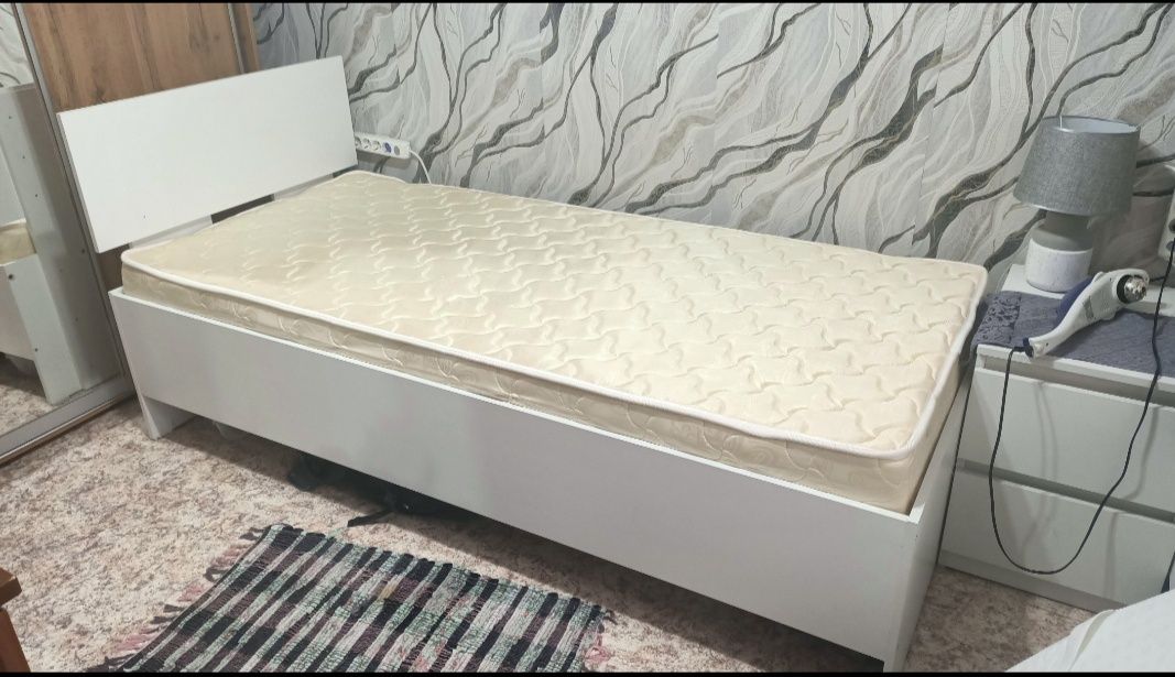 Кровать новая 90*200 Продам