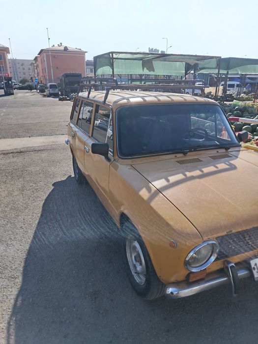 Ваз2102 сотилади