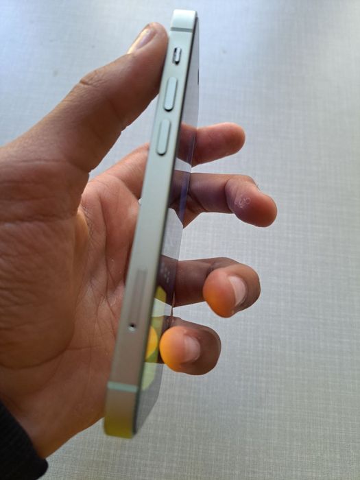 Iphone 12 mini ideal