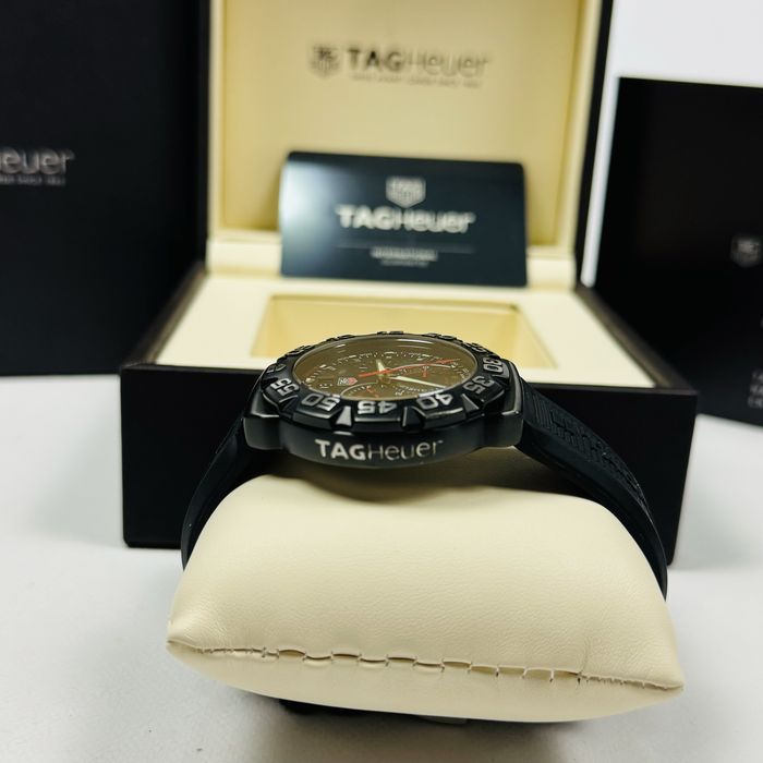 TAG Heuer Formula 1 Grande Date CAH1012