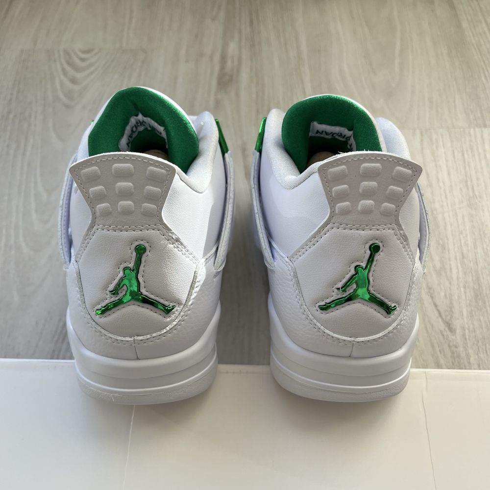 Jordan 4 Retro Metallic Green 42