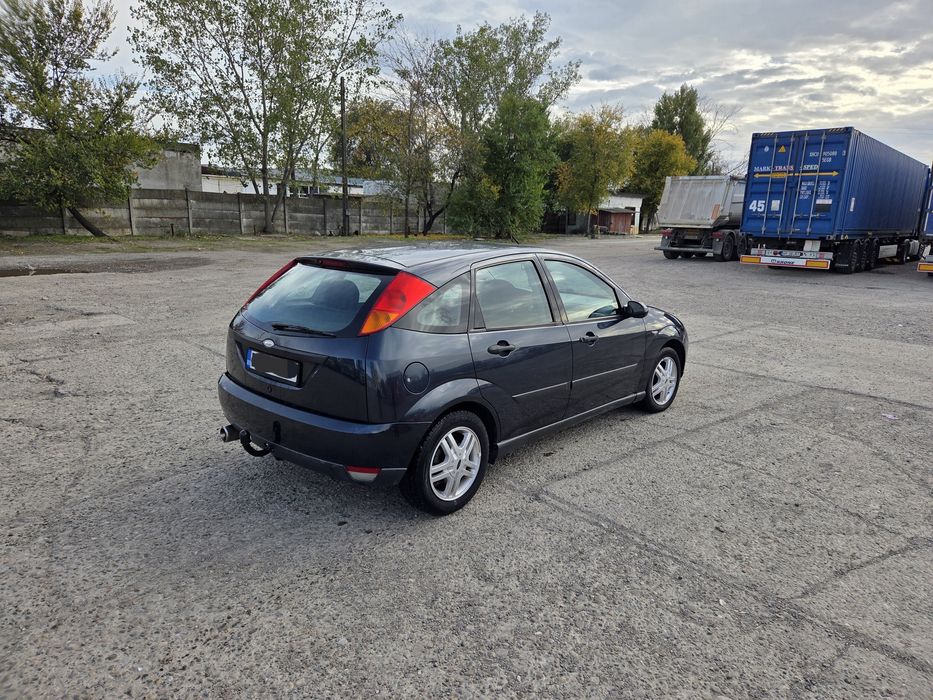 Ford Focus,1.6 benzină euro 4,înmatriculat Ro
