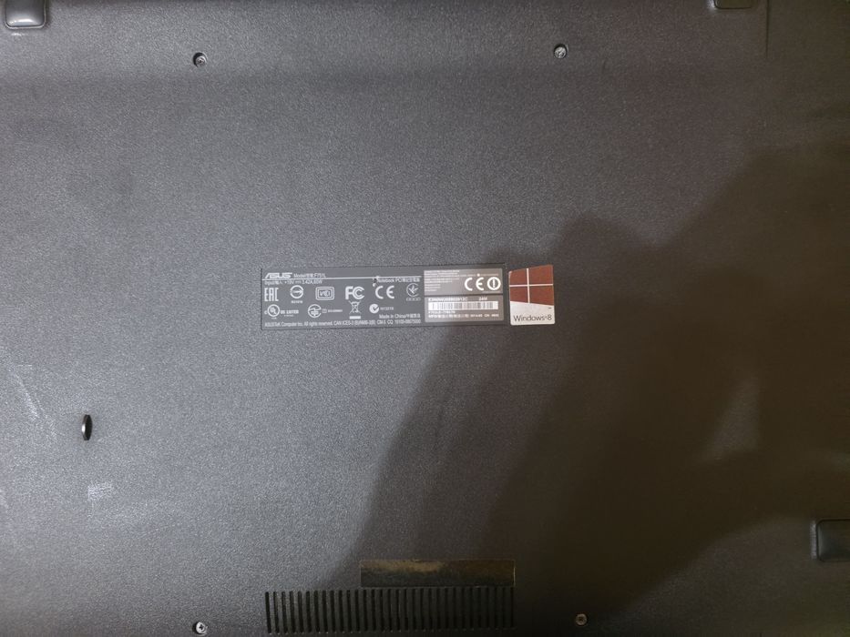 Laptop Asus i5...