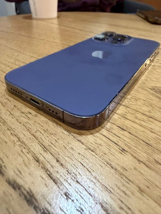 Vand 2 Iphone 14 pro 256 gb si 128 gb