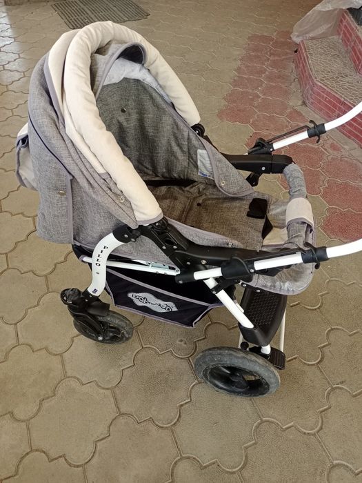 Детская коляска .