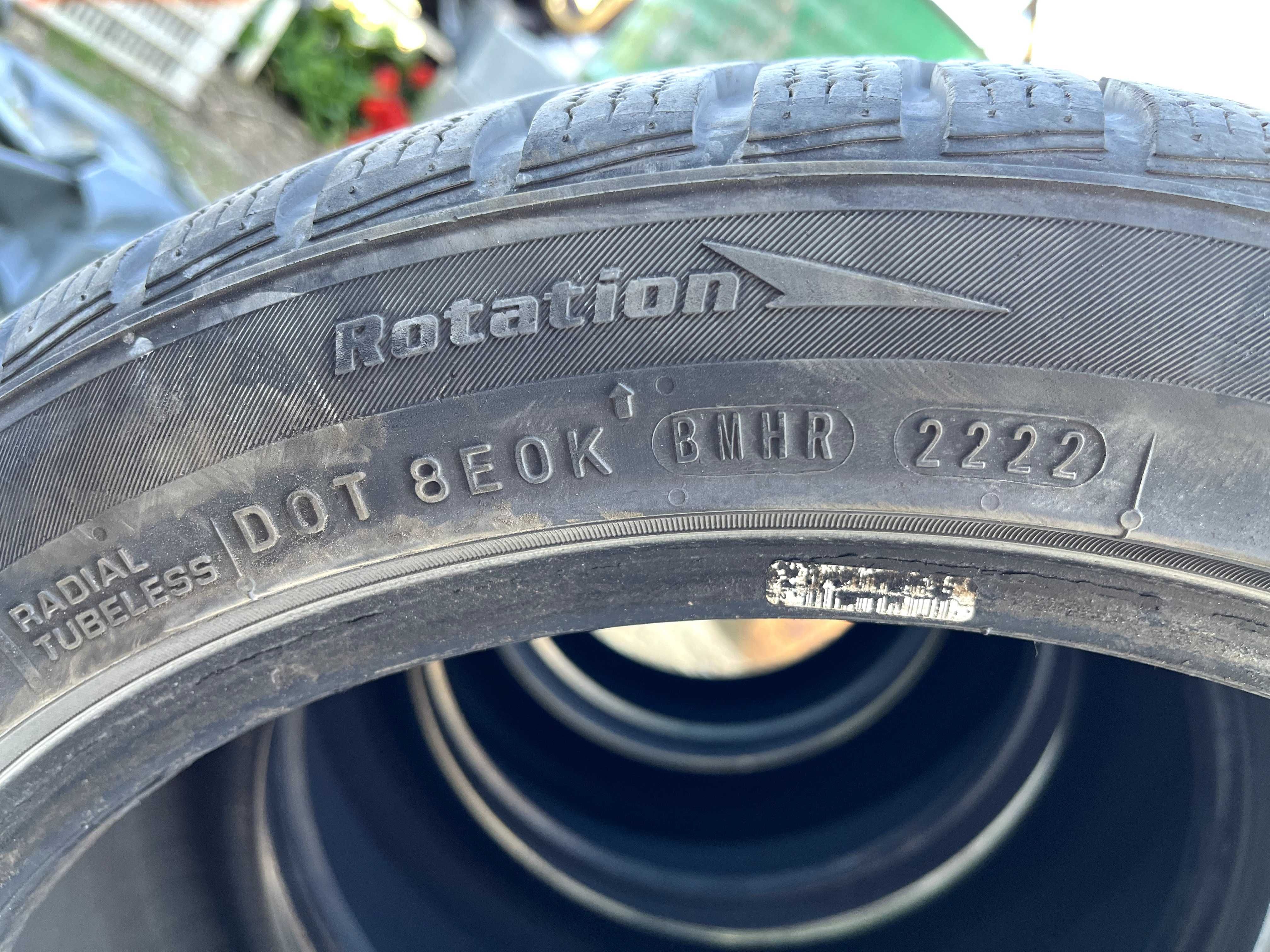 Зимни гуми Nexen Winguard Sport 2 215/45 17 DOT 2222  4 броя