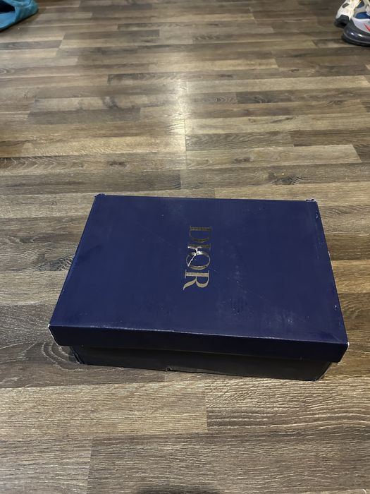 Dior b22 marimea 43 negrii