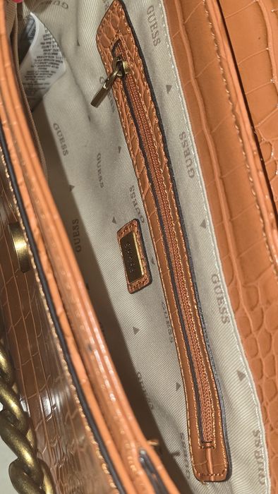 Чанта и колан GUESS