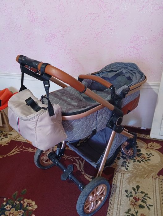 Люлька коляска со сумкой