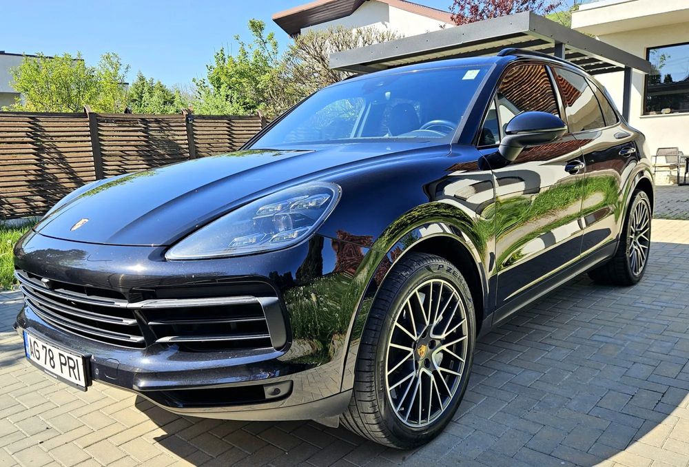 Porsche Cayenne 34 300 EURO + TVA / Se emite factura / TVA deductibil