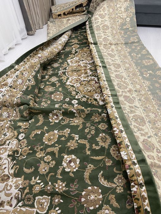 Шерстяной ковер продам