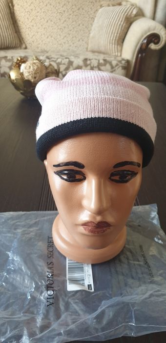 Caciula Victoria's Secret, originala, SUA cu 2 fete