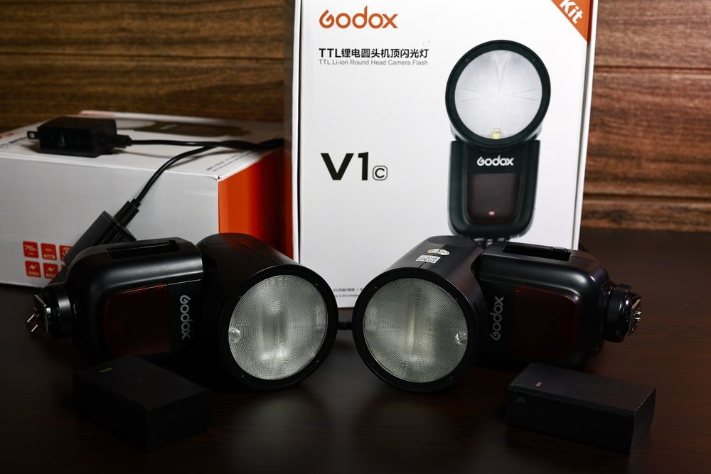 Godox V1 for Canon