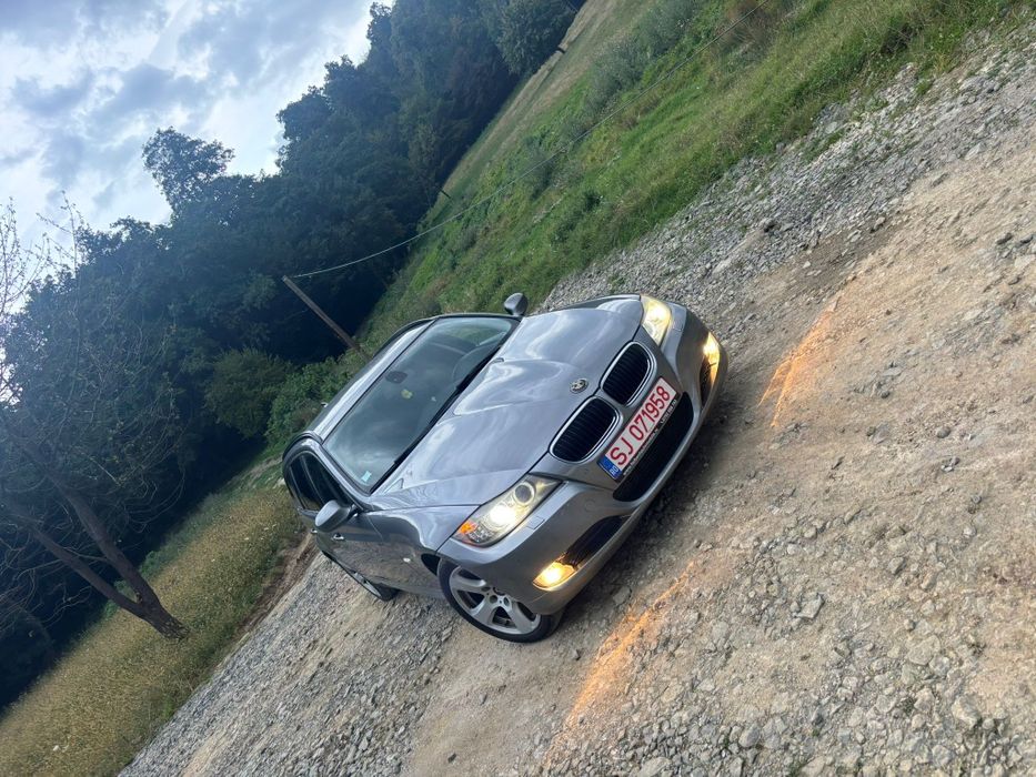 De vanzare bmw seria 3 motor 2 l