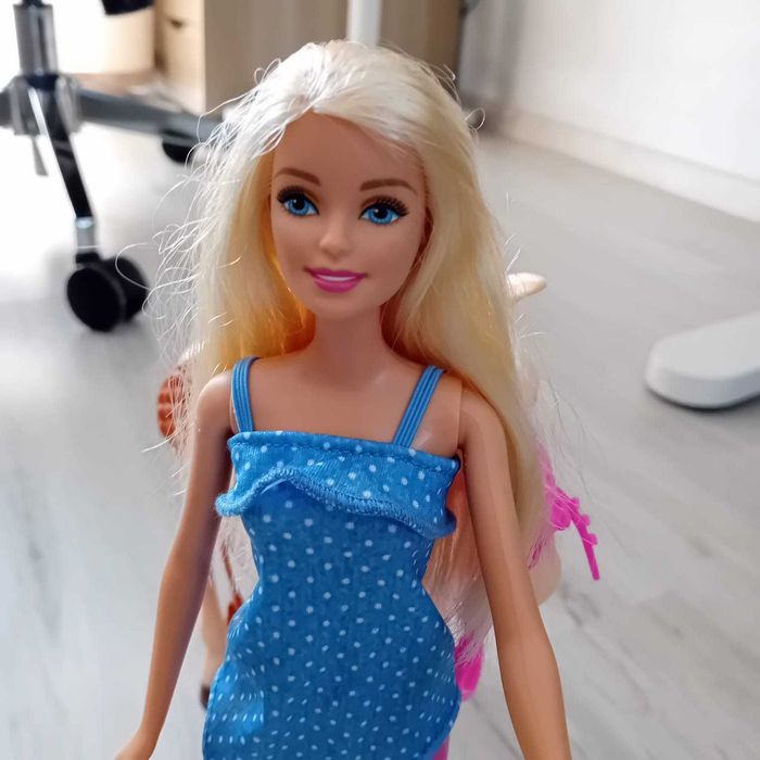 Set Barbie cu accesorii